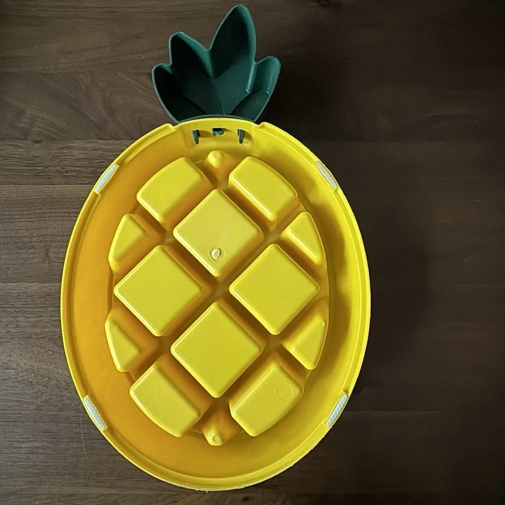 Slow Feed Pineapple Shaped Bowl For Dogs ZippyPaws Slower Eating Puzzle Non Slip